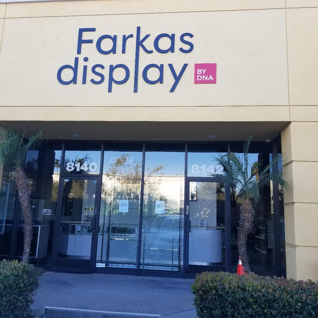 Farkas Display storefront